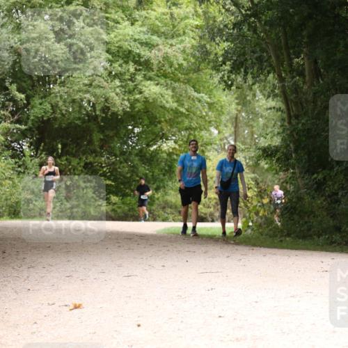 30.08.2026 - Elbe Triathlon Hamburg Antke Förster http://msf.ph/oto/10105985 30.08.2026 12:18:19 Laufen  meine-sportfotos.de