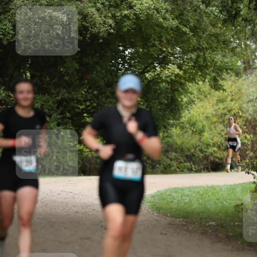30.08.2026 - Elbe Triathlon Hamburg Antke Förster http://msf.ph/oto/10105986 30.08.2026 12:12:40 Laufen  meine-sportfotos.de