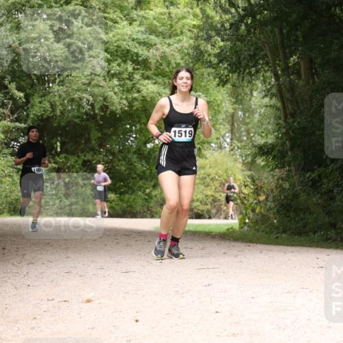 30.08.2026 - Elbe Triathlon Hamburg Antke Förster http://msf.ph/oto/10105989 30.08.2026 12:18:30 Laufen 600, 1519 meine-sportfotos.de