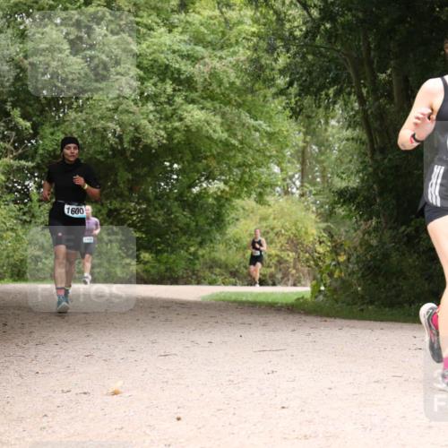 30.08.2026 - Elbe Triathlon Hamburg Antke Förster http://msf.ph/oto/10105993 30.08.2026 12:18:32 Laufen 1600, 1519 meine-sportfotos.de