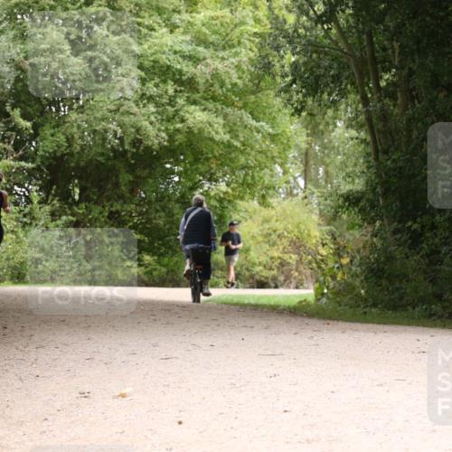 30.08.2026 - Elbe Triathlon Hamburg Antke Förster http://msf.ph/oto/10106033 30.08.2026 12:19:05 Laufen  meine-sportfotos.de