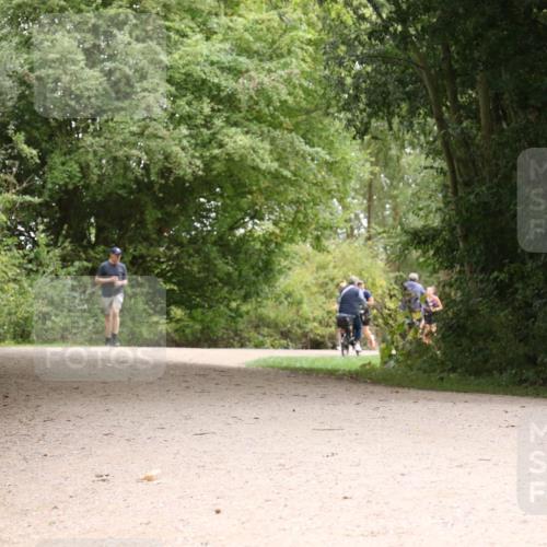30.08.2026 - Elbe Triathlon Hamburg Antke Förster http://msf.ph/oto/10106047 30.08.2026 12:19:13 Laufen  meine-sportfotos.de