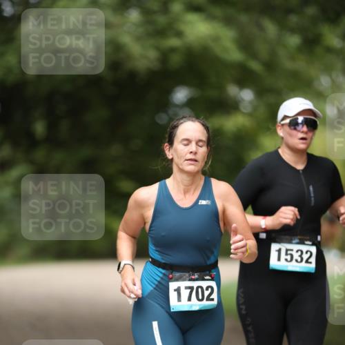30.08.2026 - Elbe Triathlon Hamburg Antke Förster http://msf.ph/oto/10106050 30.08.2026 12:13:24 Laufen 1702, 23, 1532 meine-sportfotos.de
