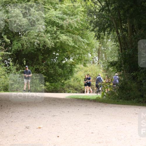 30.08.2026 - Elbe Triathlon Hamburg Antke Förster http://msf.ph/oto/10106051 30.08.2026 12:19:13 Laufen  meine-sportfotos.de