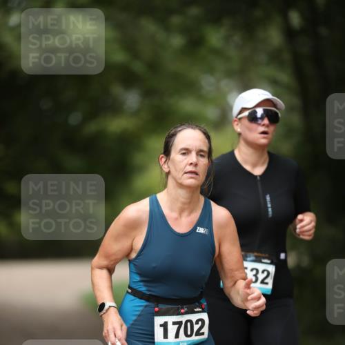 30.08.2026 - Elbe Triathlon Hamburg Antke Förster http://msf.ph/oto/10106052 30.08.2026 12:13:25 Laufen 3, 1702, 32, 230 meine-sportfotos.de