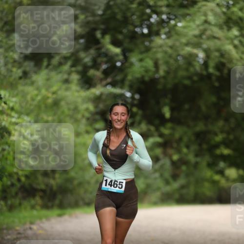 30.08.2026 - Elbe Triathlon Hamburg Antke Förster http://msf.ph/oto/10106068 30.08.2026 12:13:40 Laufen 1465 meine-sportfotos.de