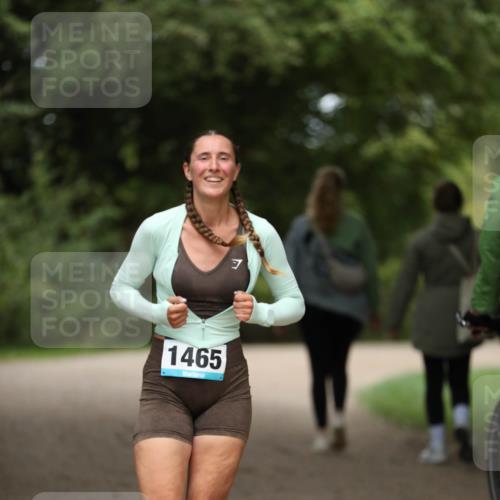 30.08.2026 - Elbe Triathlon Hamburg Antke Förster http://msf.ph/oto/10106072 30.08.2026 12:13:42 Laufen 1465, 7 meine-sportfotos.de