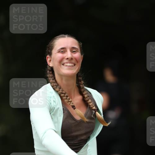 30.08.2026 - Elbe Triathlon Hamburg Antke Förster http://msf.ph/oto/10106082 30.08.2026 12:13:44 Laufen 1465 meine-sportfotos.de