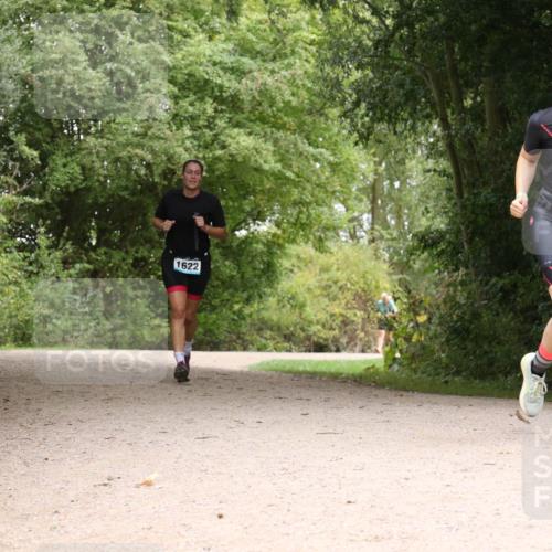 30.08.2026 - Elbe Triathlon Hamburg Antke Förster http://msf.ph/oto/10106129 30.08.2026 12:20:45 Laufen 1622, 1692 meine-sportfotos.de