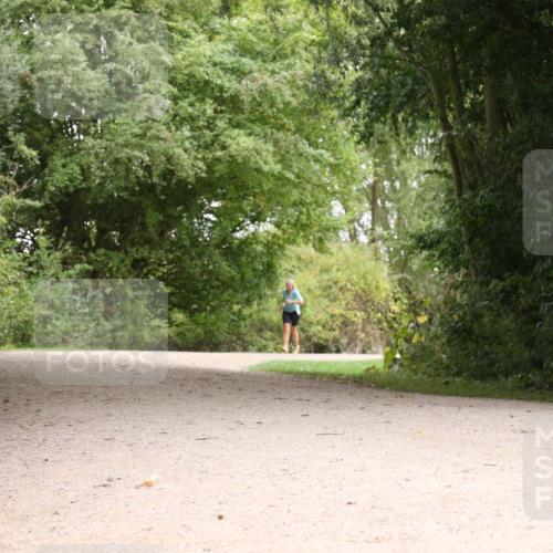 30.08.2026 - Elbe Triathlon Hamburg Antke Förster http://msf.ph/oto/10106143 30.08.2026 12:20:50 Laufen  meine-sportfotos.de