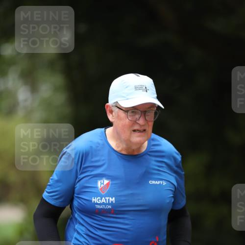 30.08.2026 - Elbe Triathlon Hamburg Antke Förster http://msf.ph/oto/10106168 30.08.2026 12:14:46 Laufen 1351 meine-sportfotos.de