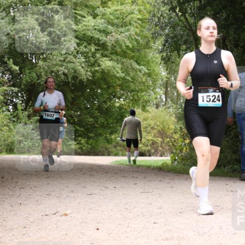 30.08.2026 - Elbe Triathlon Hamburg Antke Förster http://msf.ph/oto/10106185 30.08.2026 12:21:42 Laufen 1602, 1524 meine-sportfotos.de