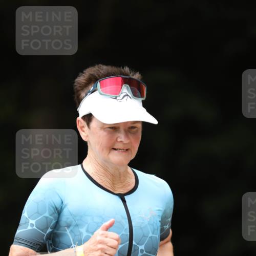 30.08.2026 - Elbe Triathlon Hamburg Antke Förster http://msf.ph/oto/10106198 30.08.2026 12:15:16 Laufen  meine-sportfotos.de