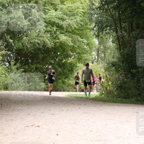 30.08.2026 - Elbe Triathlon Hamburg Antke Förster http://msf.ph/oto/10106209 30.08.2026 12:21:55 Laufen  meine-sportfotos.de