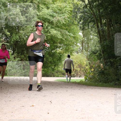 30.08.2026 - Elbe Triathlon Hamburg Antke Förster http://msf.ph/oto/10106225 30.08.2026 12:22:13 Laufen 1582, 06 meine-sportfotos.de