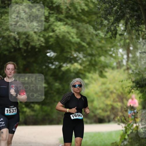 30.08.2026 - Elbe Triathlon Hamburg Antke Förster http://msf.ph/oto/10106268 30.08.2026 12:16:33 Laufen 1537, 1690 meine-sportfotos.de