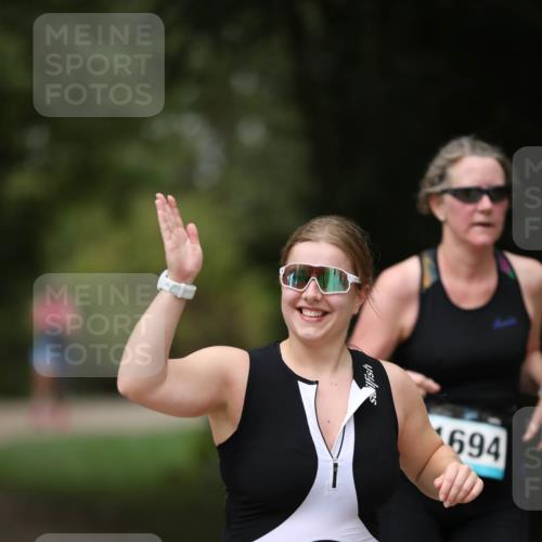 30.08.2026 - Elbe Triathlon Hamburg Antke Förster http://msf.ph/oto/10106282 30.08.2026 12:16:39 Laufen 1504, 694 meine-sportfotos.de