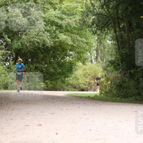 30.08.2026 - Elbe Triathlon Hamburg Antke Förster http://msf.ph/oto/10106293 30.08.2026 12:23:00 Laufen 1714 meine-sportfotos.de