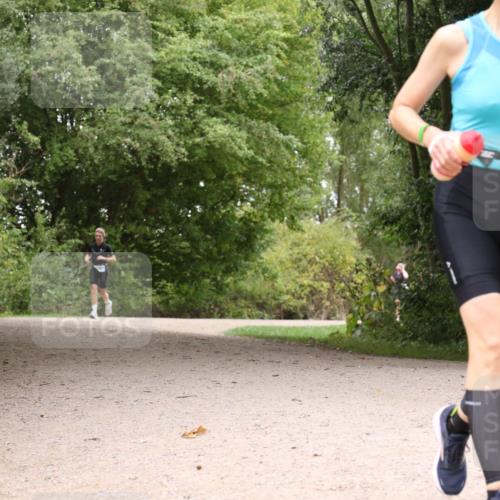 30.08.2026 - Elbe Triathlon Hamburg Antke Förster http://msf.ph/oto/10106307 30.08.2026 12:23:08 Laufen 1714 meine-sportfotos.de