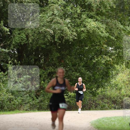 30.08.2026 - Elbe Triathlon Hamburg Antke Förster http://msf.ph/oto/10106308 30.08.2026 12:17:09 Laufen 541 meine-sportfotos.de