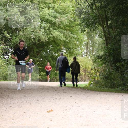 30.08.2026 - Elbe Triathlon Hamburg Antke Förster http://msf.ph/oto/10106309 30.08.2026 12:23:18 Laufen 1557 meine-sportfotos.de