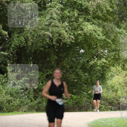 30.08.2026 - Elbe Triathlon Hamburg Antke Förster http://msf.ph/oto/10106320 30.08.2026 12:17:21 Laufen  meine-sportfotos.de