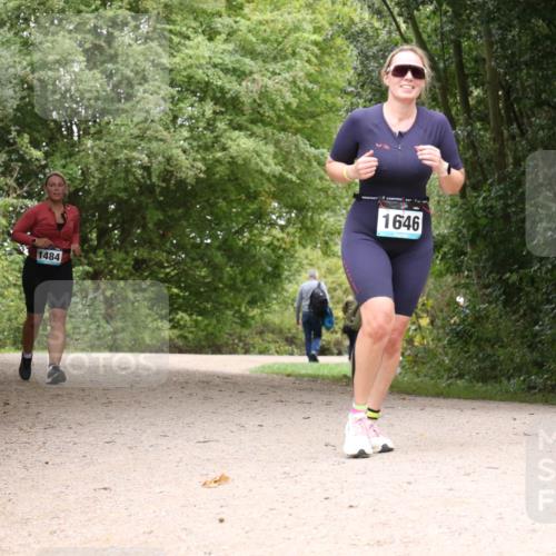 30.08.2026 - Elbe Triathlon Hamburg Antke Förster http://msf.ph/oto/10106327 30.08.2026 12:23:31 Laufen 1484, 1646 meine-sportfotos.de