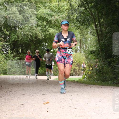 30.08.2026 - Elbe Triathlon Hamburg Antke Förster http://msf.ph/oto/10106377 30.08.2026 12:24:12 Laufen 1697, 400, 78, 165 meine-sportfotos.de