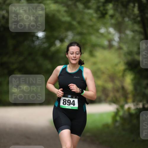 30.08.2026 - Elbe Triathlon Hamburg Antke Förster http://msf.ph/oto/10106424 30.08.2026 12:18:50 Laufen 894 meine-sportfotos.de