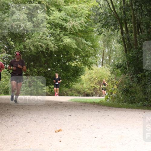 30.08.2026 - Elbe Triathlon Hamburg Antke Förster http://msf.ph/oto/10106445 30.08.2026 12:24:53 Laufen 1483 meine-sportfotos.de