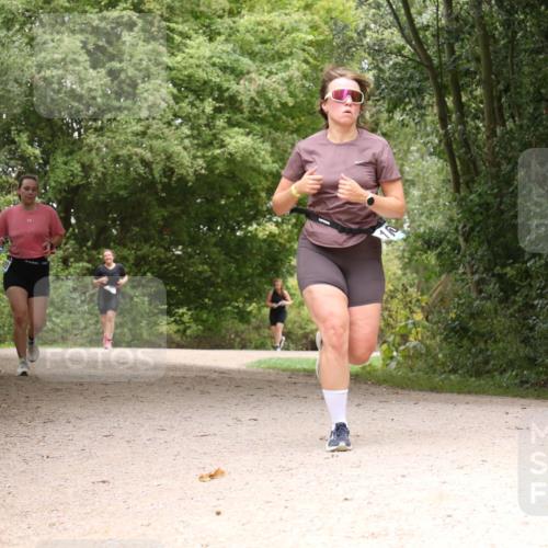 30.08.2026 - Elbe Triathlon Hamburg Antke Förster http://msf.ph/oto/10106451 30.08.2026 12:24:56 Laufen  meine-sportfotos.de