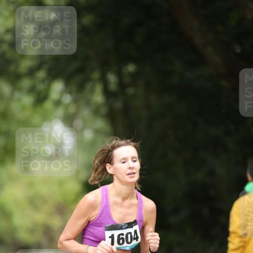 30.08.2026 - Elbe Triathlon Hamburg Antke Förster http://msf.ph/oto/10106464 30.08.2026 12:19:30 Laufen 1604 meine-sportfotos.de