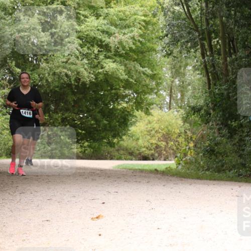 30.08.2026 - Elbe Triathlon Hamburg Antke Förster http://msf.ph/oto/10106465 30.08.2026 12:25:08 Laufen 1416 meine-sportfotos.de
