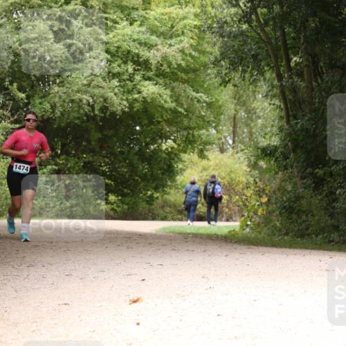 30.08.2026 - Elbe Triathlon Hamburg Antke Förster http://msf.ph/oto/10106513 30.08.2026 12:26:35 Laufen 1474 meine-sportfotos.de