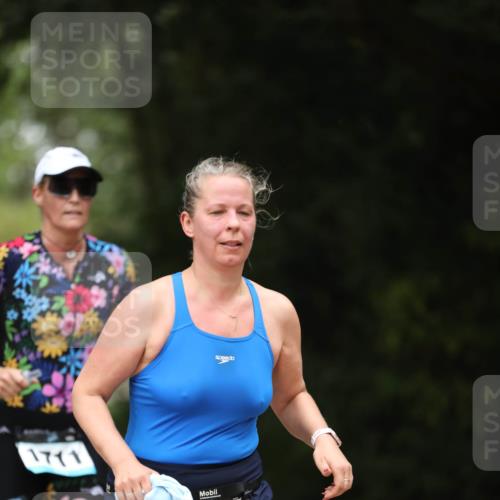 30.08.2026 - Elbe Triathlon Hamburg Antke Förster http://msf.ph/oto/10106524 30.08.2026 12:20:30 Laufen 1711, 668 meine-sportfotos.de