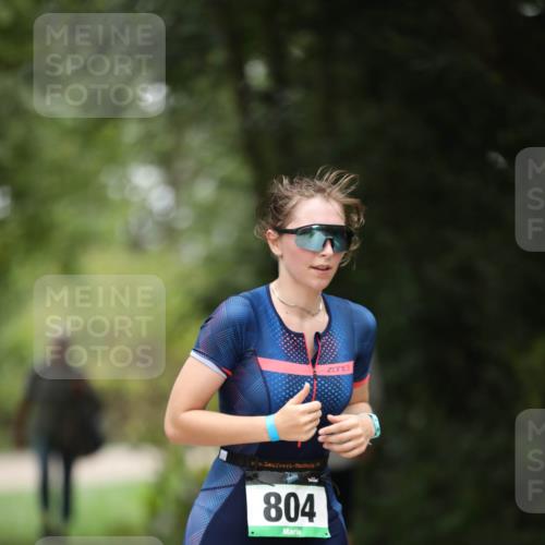 30.08.2026 - Elbe Triathlon Hamburg Antke Förster http://msf.ph/oto/10106572 30.08.2026 12:21:31 Laufen 804 meine-sportfotos.de