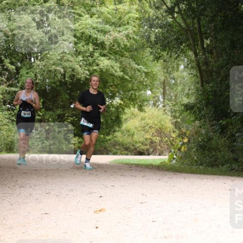 30.08.2026 - Elbe Triathlon Hamburg Antke Förster http://msf.ph/oto/10106573 30.08.2026 12:27:50 Laufen 100, 1616 meine-sportfotos.de