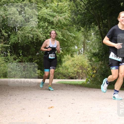 30.08.2026 - Elbe Triathlon Hamburg Antke Förster http://msf.ph/oto/10106579 30.08.2026 12:27:53 Laufen 1616, 3, 1 meine-sportfotos.de