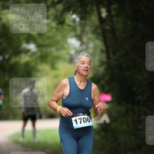 30.08.2026 - Elbe Triathlon Hamburg Antke Förster http://msf.ph/oto/10106604 30.08.2026 12:21:53 Laufen 1700 meine-sportfotos.de