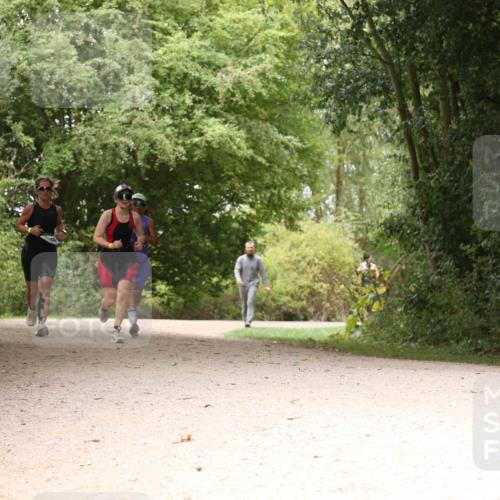 30.08.2026 - Elbe Triathlon Hamburg Antke Förster http://msf.ph/oto/10106623 30.08.2026 12:29:16 Laufen  meine-sportfotos.de