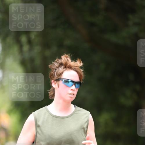 30.08.2026 - Elbe Triathlon Hamburg Antke Förster http://msf.ph/oto/10106634 30.08.2026 12:22:16 Laufen  meine-sportfotos.de