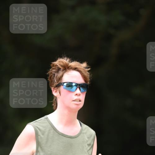 30.08.2026 - Elbe Triathlon Hamburg Antke Förster http://msf.ph/oto/10106636 30.08.2026 12:22:17 Laufen  meine-sportfotos.de