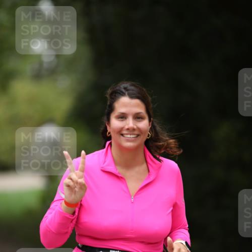 30.08.2026 - Elbe Triathlon Hamburg Antke Förster http://msf.ph/oto/10106644 30.08.2026 12:22:20 Laufen 1582 meine-sportfotos.de