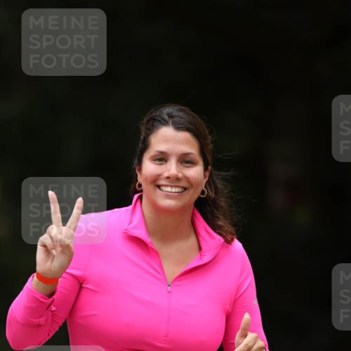30.08.2026 - Elbe Triathlon Hamburg Antke Förster http://msf.ph/oto/10106646 30.08.2026 12:22:21 Laufen 3, 1582 meine-sportfotos.de