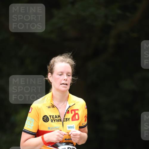 30.08.2026 - Elbe Triathlon Hamburg Antke Förster http://msf.ph/oto/10106658 30.08.2026 12:22:36 Laufen 2026, 25, 585 meine-sportfotos.de