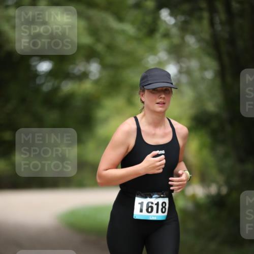 30.08.2026 - Elbe Triathlon Hamburg Antke Förster http://msf.ph/oto/10106666 30.08.2026 12:22:45 Laufen 1618 meine-sportfotos.de