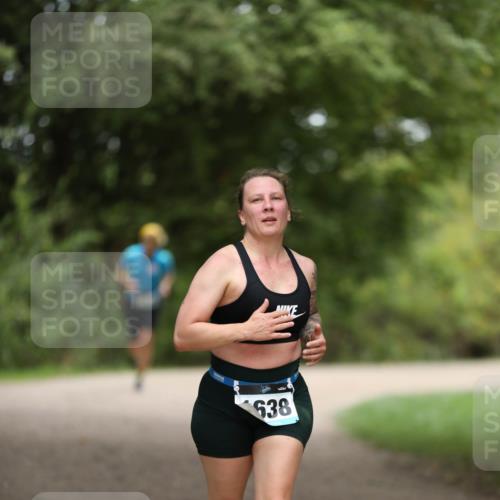 30.08.2026 - Elbe Triathlon Hamburg Antke Förster http://msf.ph/oto/10106688 30.08.2026 12:22:58 Laufen 638 meine-sportfotos.de