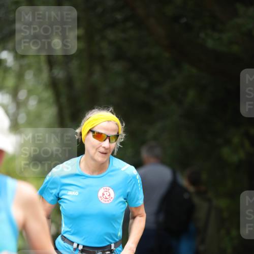 30.08.2026 - Elbe Triathlon Hamburg Antke Förster http://msf.ph/oto/10106710 30.08.2026 12:23:09 Laufen 1714 meine-sportfotos.de