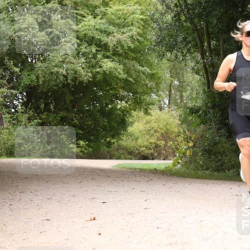 30.08.2026 - Elbe Triathlon Hamburg Antke Förster http://msf.ph/oto/10106731 30.08.2026 12:31:07 Laufen  meine-sportfotos.de