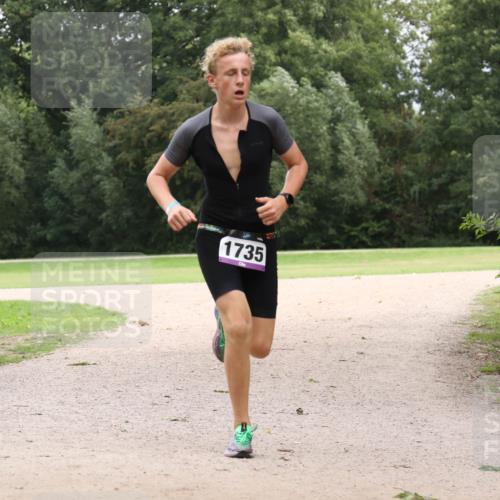 30.08.2026 - Elbe Triathlon Hamburg Antke Förster http://msf.ph/oto/10106767 30.08.2026 12:34:02 Laufen 1735 meine-sportfotos.de